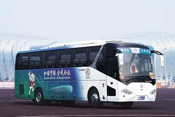 中通客车股价一路飙升，实现营收45.87亿元