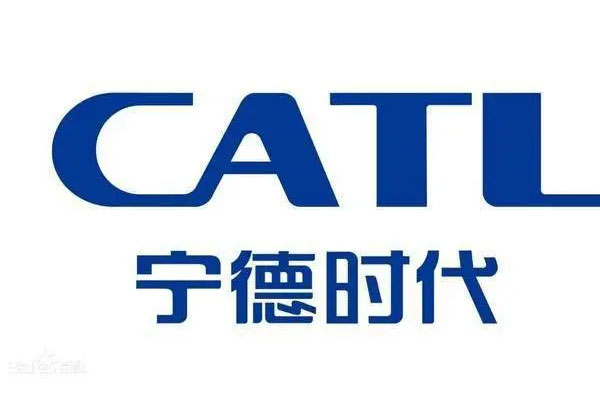 沪指震荡回升翻红，宁德时代盘中涨超6%