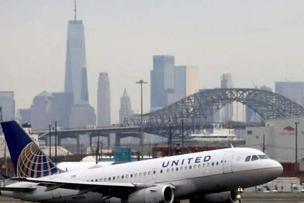 多家航空公司发布半年度业绩预告，三大航亏损均超过百亿元