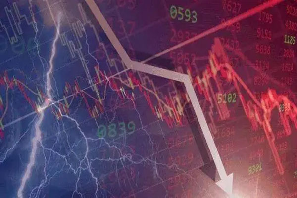沪指盘中失守3000点，疫苗巨头跌超30%