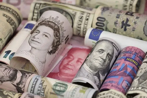 人民币兑美元中间价报6.9650，调升211个基点