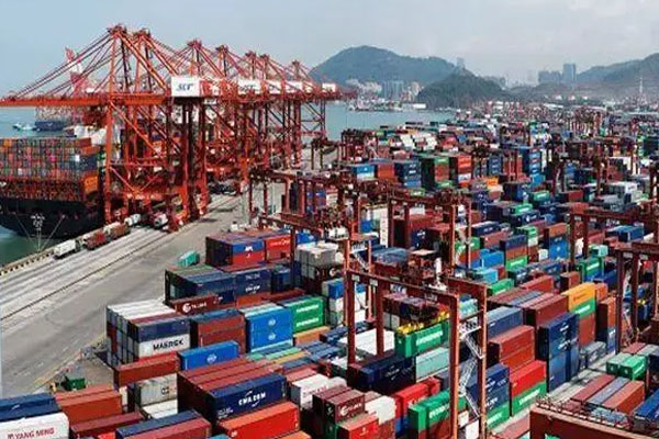2023年一季度深圳外贸开局良好，进出口7967.6亿元人民币