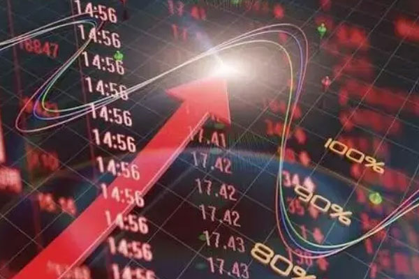 深证成指跌幅扩大至1%以上，创业板指跌逾0.7%