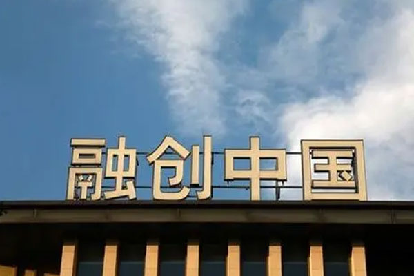 融创中国今日再度走强，盘中一度涨超70%
