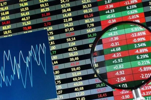上证指数跌0.64%，深证成指跌1.21%